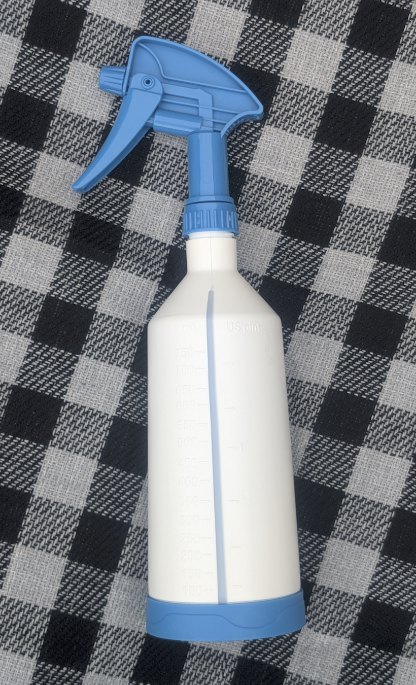 770ml Plastic Spray Bottles