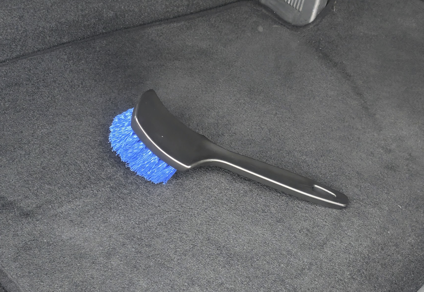 Firm Bristle Interior Carpet Brush
