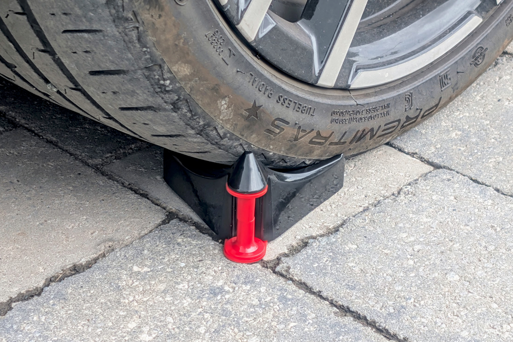 Car Tyre Hose Guides